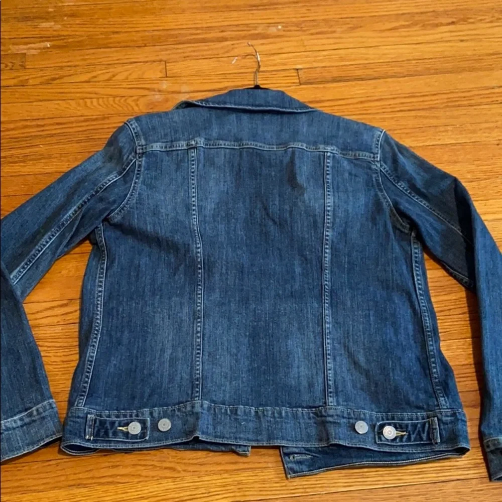 Levi’s Denim Jean Jacket - Picture 10 of 10